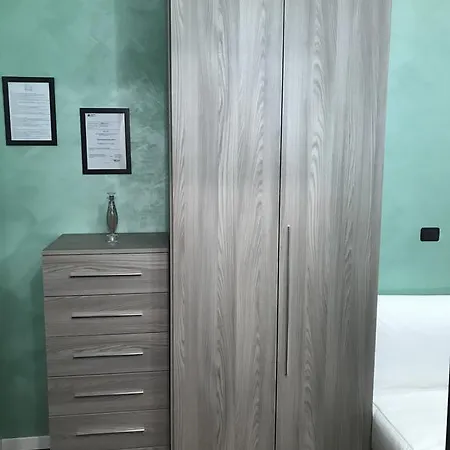 アパートホテル B&B Roma ローマ